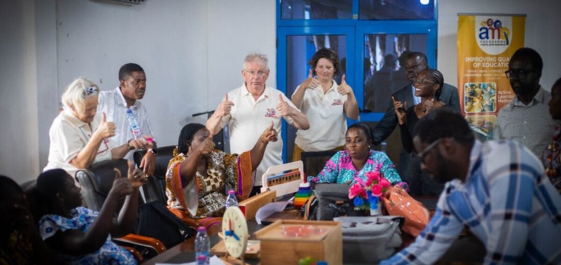 AMO Trains PWCE Tutors to Turn Passive Classrooms into Active Ones